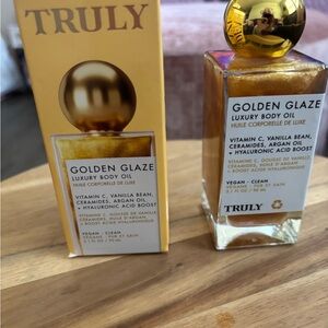 Truly Golden Glow Body Oil